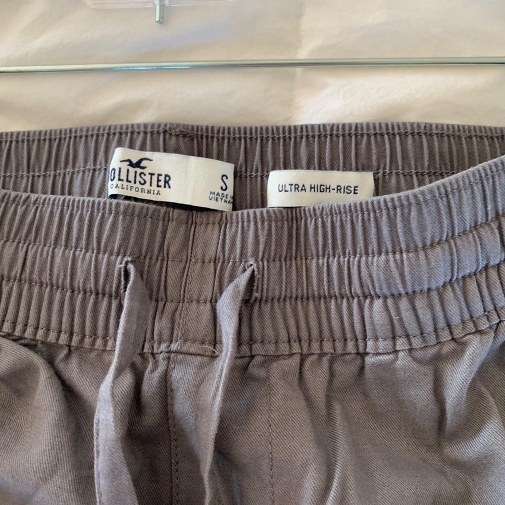 Hollister Pants